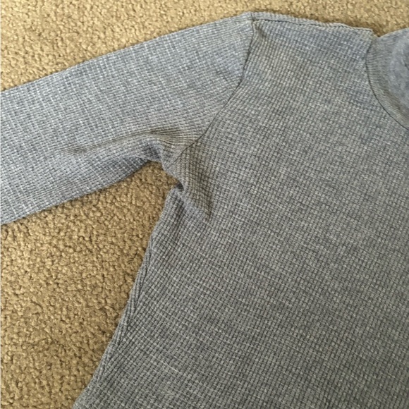 TNA cropped grey long sleeve - Picture 13 of 14
